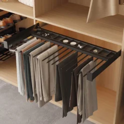 Bandeja de accesorios antracita para pantalonero extraíble