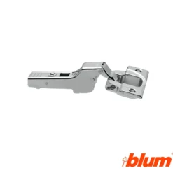 Bisagra acodada Blum Clip Top Ø35 mm. Apertura a 110º para costados de 16 mm. Sistema Expulsión Tip-On.