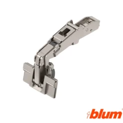 Bisagra recta Blum Clip Top Ø35 mm. Apertura 170º para puertas de gran ángulo. Cierre estándar.
