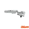 Bisagra recta Blum Clip Top Ø35 mm. a 110º para costados de 16 mm. Apertura estándar.
