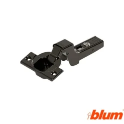 Bisagra superacodada Blum Clip Top Ø35 mm. Apertura a 110º para costados de 16 mm. Sistema Expulsión Tip-On.
