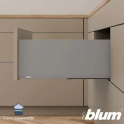 Blum MERIVOBOX – Perfil metálico E para cacerolero h=184 mm.