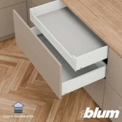 Blum MERIVOBOX – Perfil metálico K para cajón interior h=121 mm.