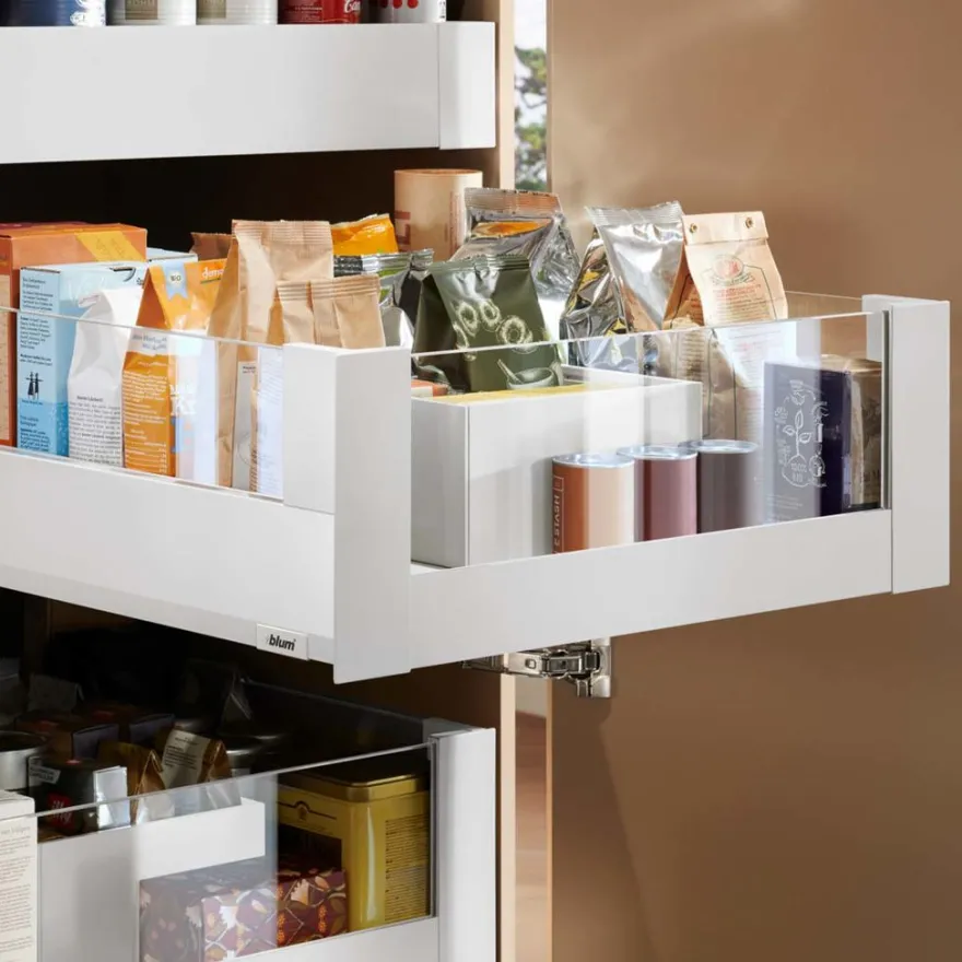Blum MERIVOBOX – Perfil metálico M para cacerolero interior con lateral y tirador de vidrio h=184 mm