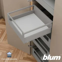 Blum MERIVOBOX – Perfil metálico M para cacerolero interior con varilla tirador h=184 mm.