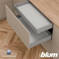 Blum MERIVOBOX – Perfil metálico M para cajón interior h=83 mm.