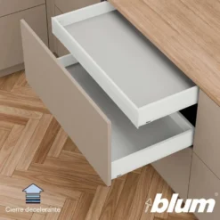 Blum MERIVOBOX – Perfil metálico M para cajón interior h=83 mm.