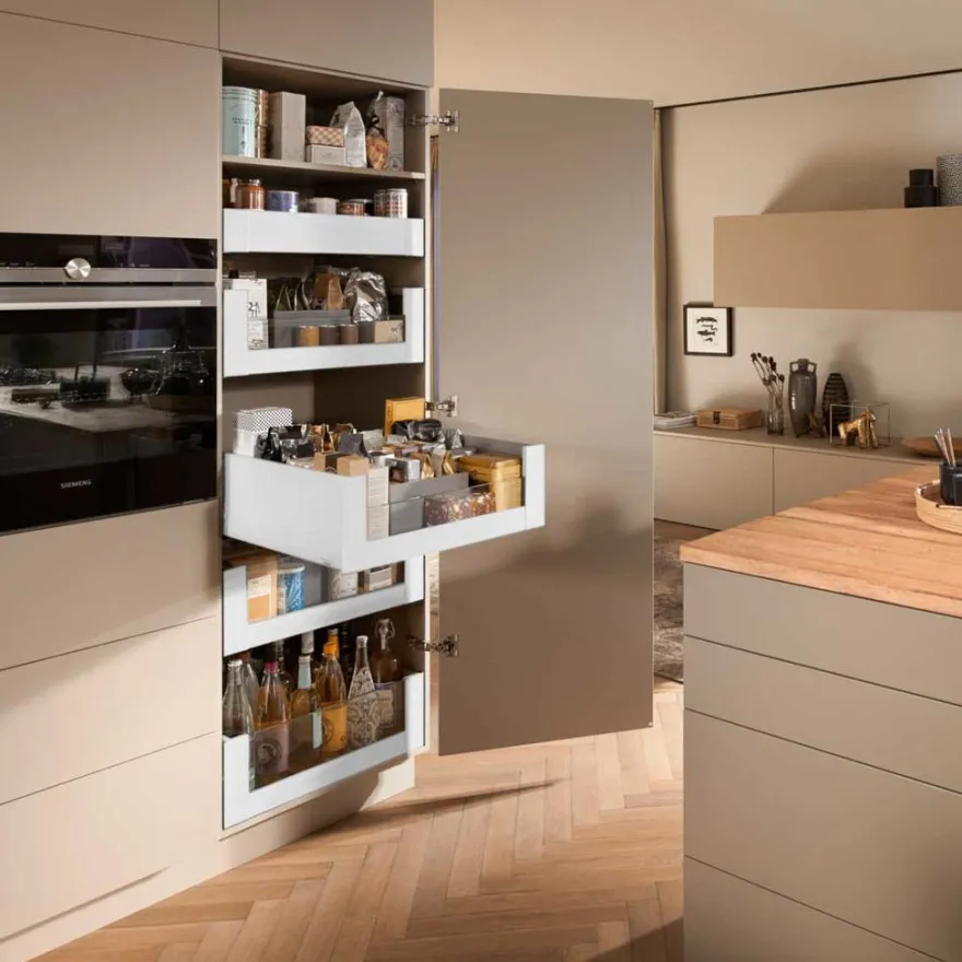 Blum MERIVOBOX Space Tower - Set piezas para frentes de cristal
