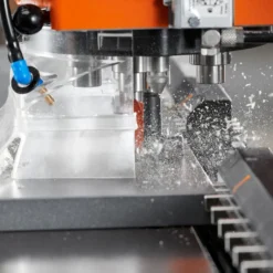 Blum Minipress P - Bisagradoras trifásicas 380V.
