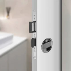 Cerradura de doble gancho, tirador retráctil y llave para puerta corredera