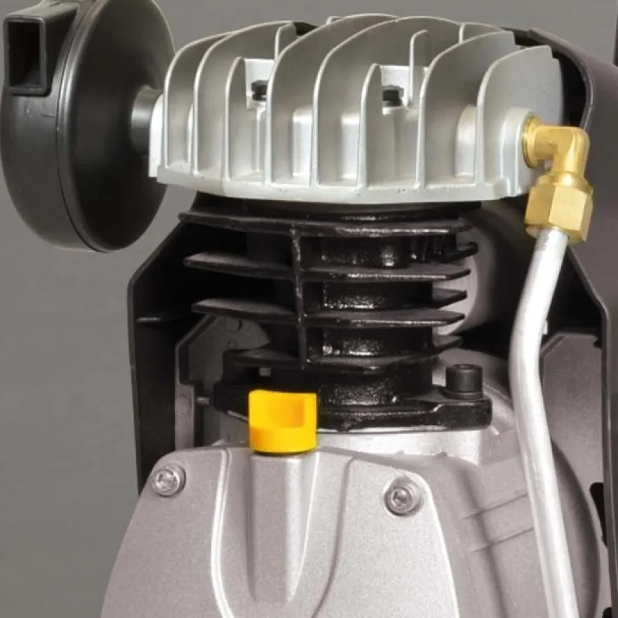 Compresor portátil de pistón STANLEY (2HP / 24 L)