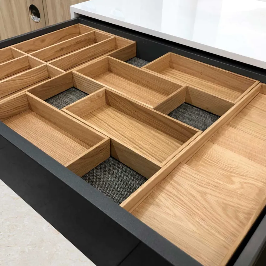 DAFNE - Cubertero modular de madera