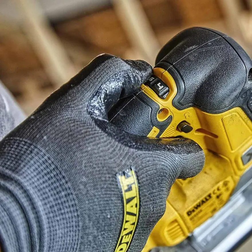 DEWALT DCS334NT-XJ - Sierra de calar sin escobillas XR 18V. Sin batería/cargador. Con Maletín TSTAK II.