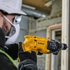 DEWALT D25033K-QS - Martillo ligero combinado (710W)