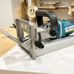 Ensambladora Virutex ABB311 a batería 20V - Sin batería ni cargador