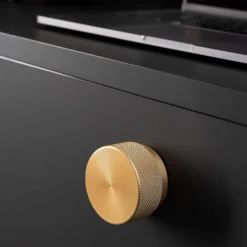 GRAF BIG - Pomo Ø38 con textura en forma de malla