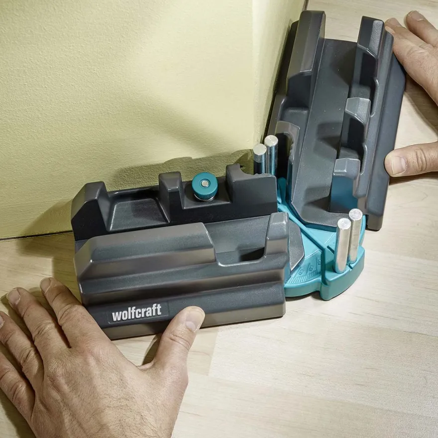 Ingletadora manual para ingletar y falsas escuadras