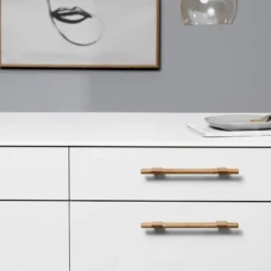JOIN - Tiradores de madera y estilo minimalista