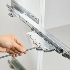 Kit mecanismo de expulsión para cajones Legrabox de Blum