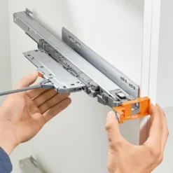 Kit mecanismo de expulsión para cajones Legrabox de Blum