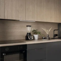 KRAUS - Regleta Led a batería con sensor de proximidads para sobreponer