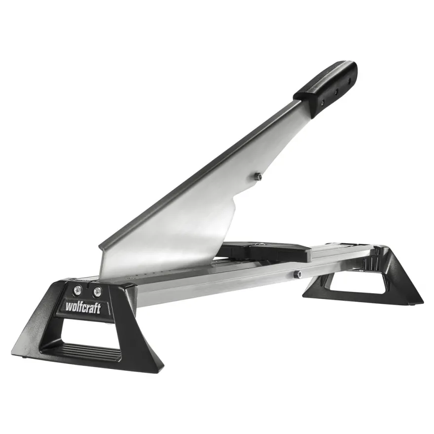 LC 600 - Guillotina para cortar suelo laminado