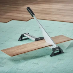 LC 600 - Guillotina para cortar suelo laminado
