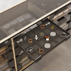Línea CHIC – Bandeja para accesorios