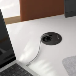LOOP IN CHARGE - Pasacables con toma de corriente y cargador USB A/C