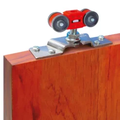 NK 50 - Accesorios estándar o retráctiles para 1 puerta corredera de madera de hasta 50 Kg.