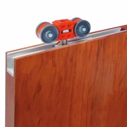 NK 50 - Accesorios estándar o retráctiles para 1 puerta corredera de madera de hasta 50 Kg.