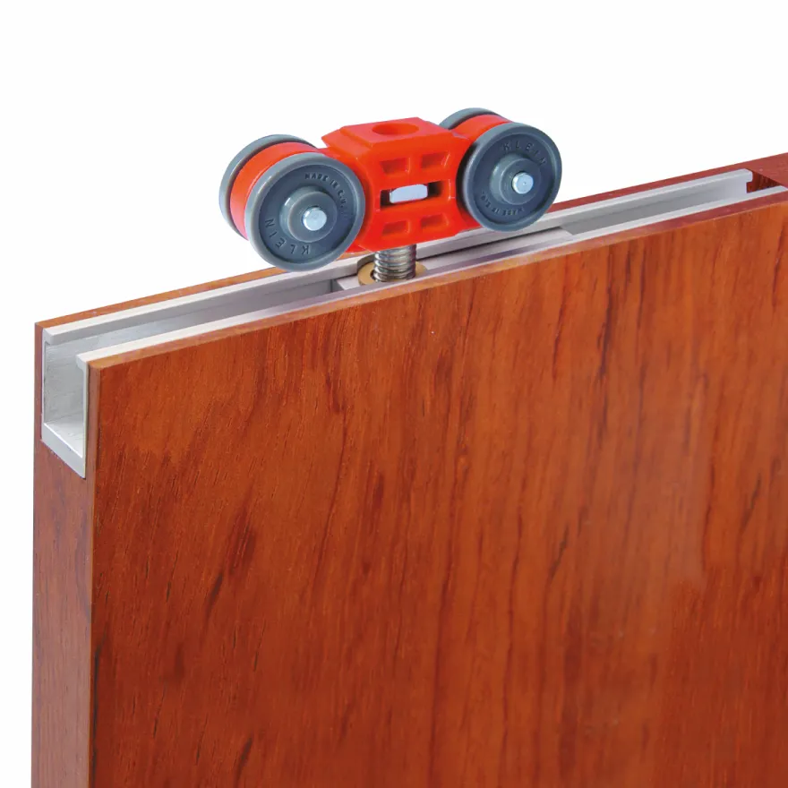 NK 50 - Accesorios estándar o retráctiles para 1 puerta corredera de madera de hasta 50 Kg.