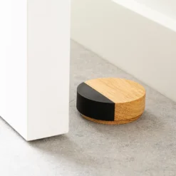 PUK WOOD - Tope de suelo para puertas de grandes dimensiones
