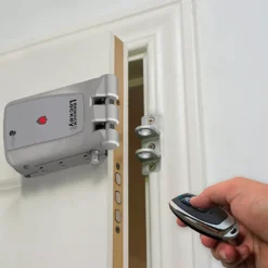 REMOCK LOCKEY PRO - Cerrojo de seguridad con 4 mandos a distancia