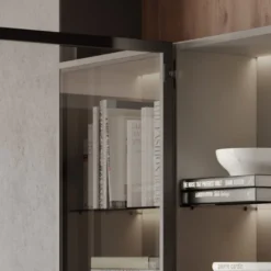 Salice CONECTA – Bisagra oculta para instalar en puerta de aluminio