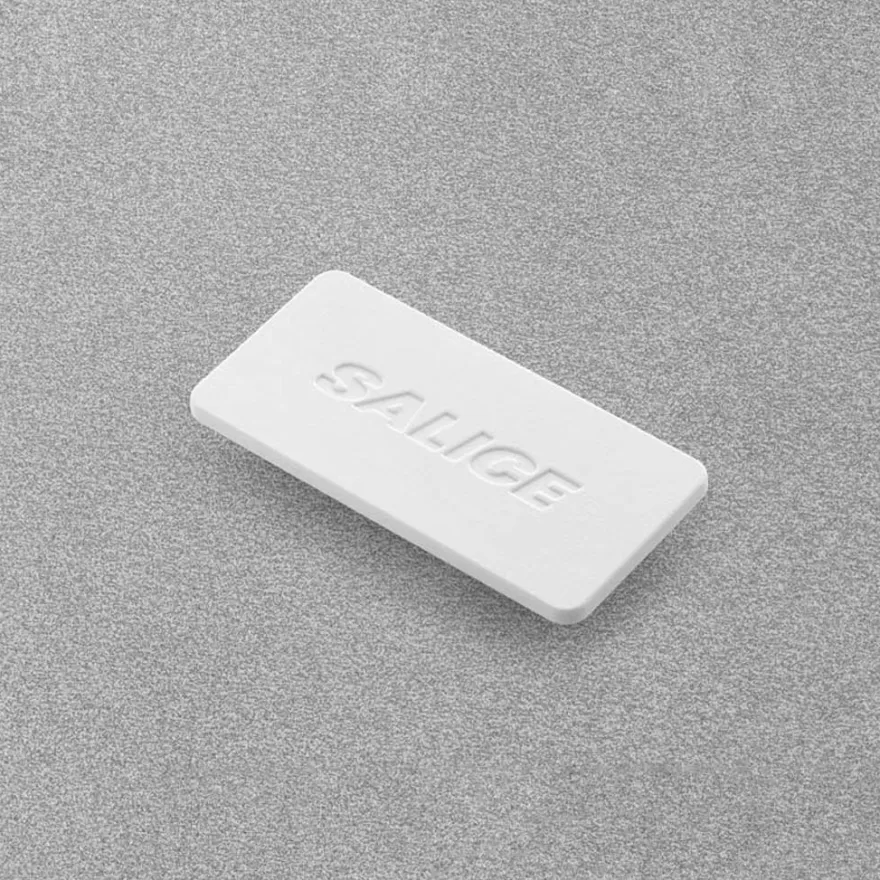 Salice CONECTA – Tapas para los contenedores embutidos DQG5