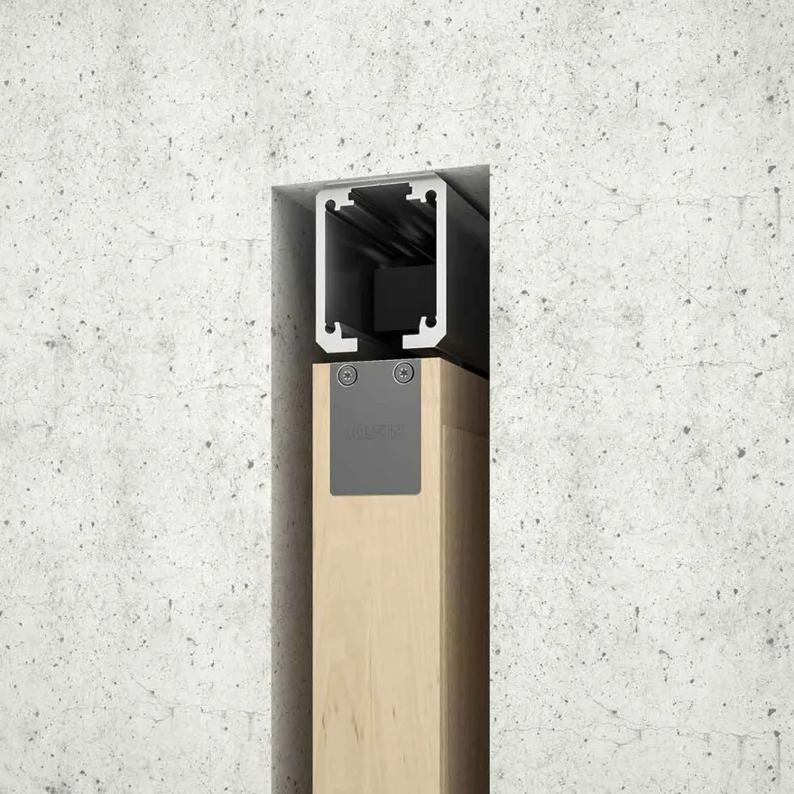 SLID INTRA 150 - Guía entre tabiques y accesorios retráctiles para 1 puerta corredera de madera hasta 150Kg.