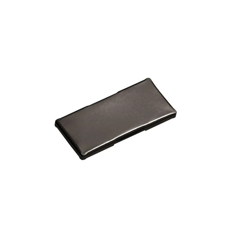 Tapa cubre brazo de bisagras BLUM para puertas finas < 8mm. y despenseros