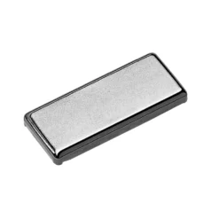 Tapa cubre brazo de bisagras BLUM para puertas de gran ángulo