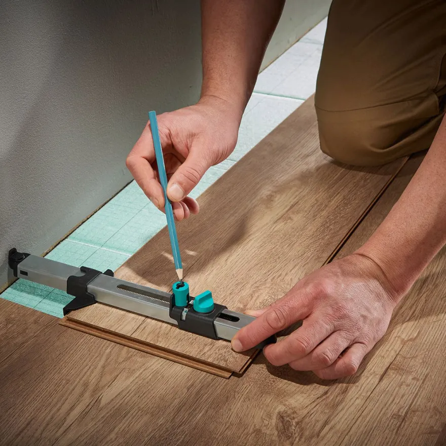 Tiralíneas para ajustar suelos laminados y parquet
