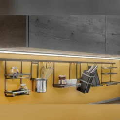 TITAN - Perfil plano para accesorios de cocina colgantes