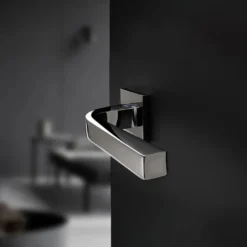 TOUCH - Manilla de roseta cuadrada Groël