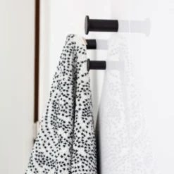 TUB AL - Percha tubular de pared