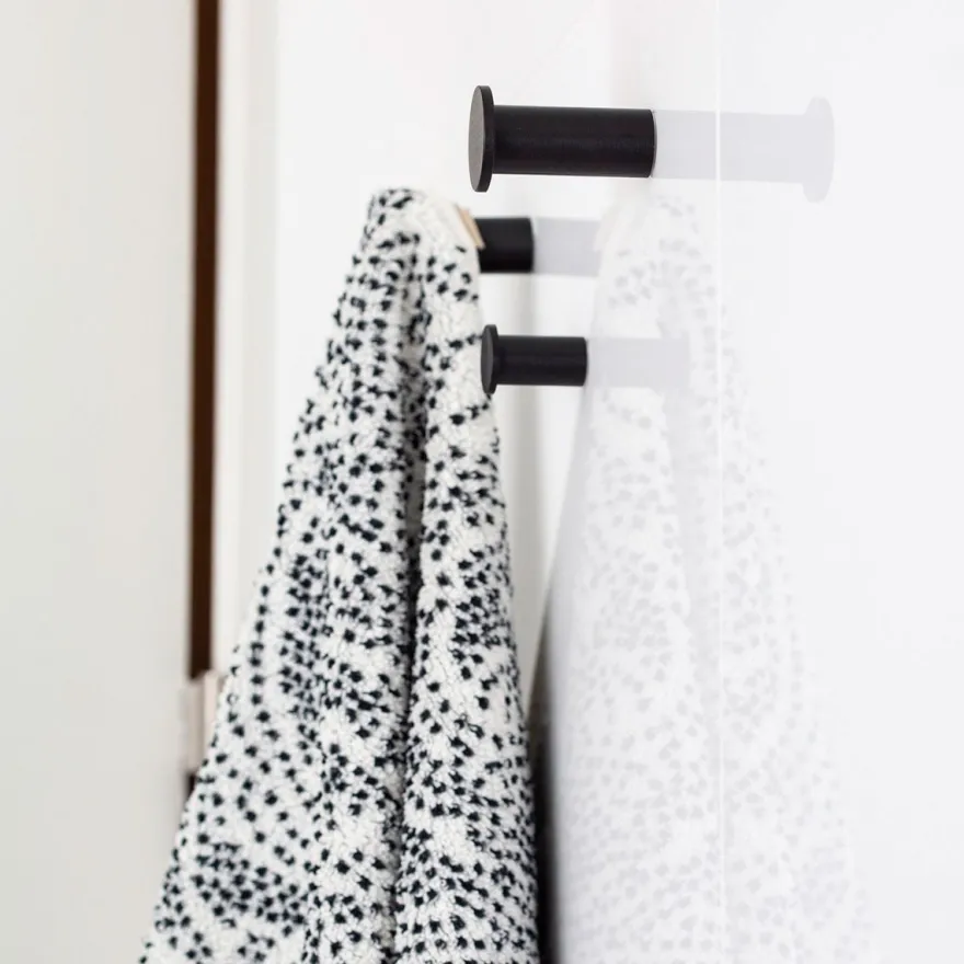 TUB AL - Percha tubular de pared
