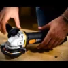 Worx NR WX800 - Amoladora Angular a batería (20V-2.0Ah)