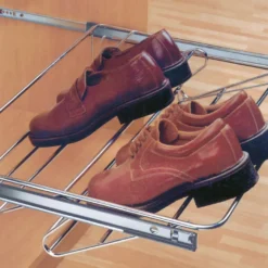 Zapatero extraíble con guías