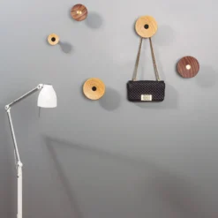 ZOOT - Perchas decorativas para pared